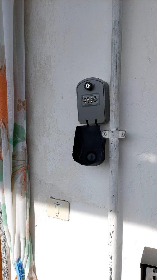 Affitti Brevi Ferrera Monolocale Ferrera 20 Minuti Da Rho Fiera E San Siro Apartment Bareggio Exterior foto