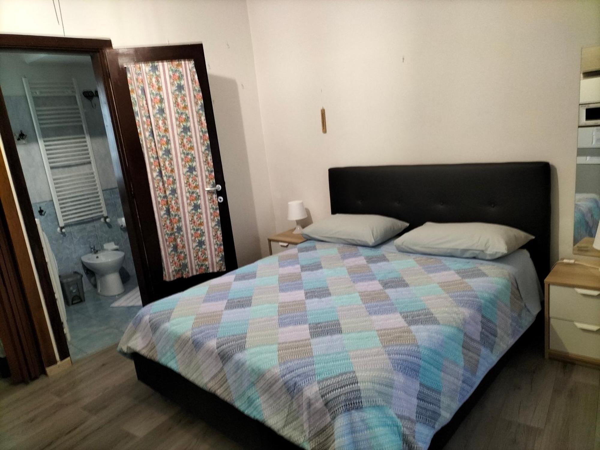 Affitti Brevi Ferrera Monolocale Ferrera 20 Minuti Da Rho Fiera E San Siro Apartment Bareggio Exterior foto